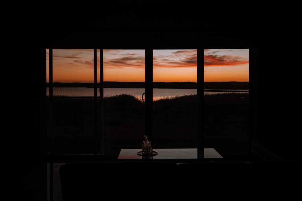 Coorong Island Retreat - Farm Stay At Pet Friendly Property Meningie Buitenkant foto